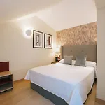 Debambu Atarazanas 4*