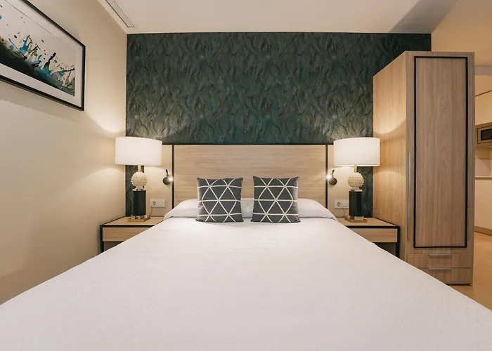 Lejlighedshotel Debambu Atarazanas