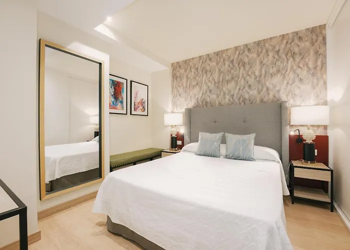 Apartahotel Debambú Atarazanas Málaga