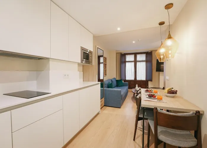 Apartahotel Debambú Atarazanas