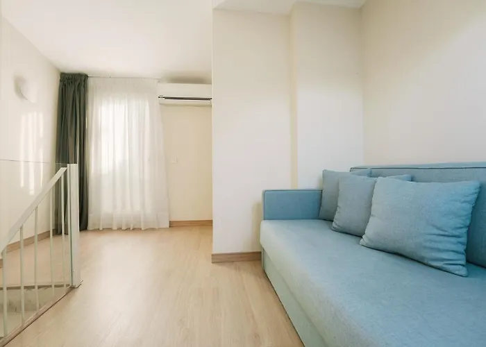 Apartahotel Debambú Atarazanas Málaga