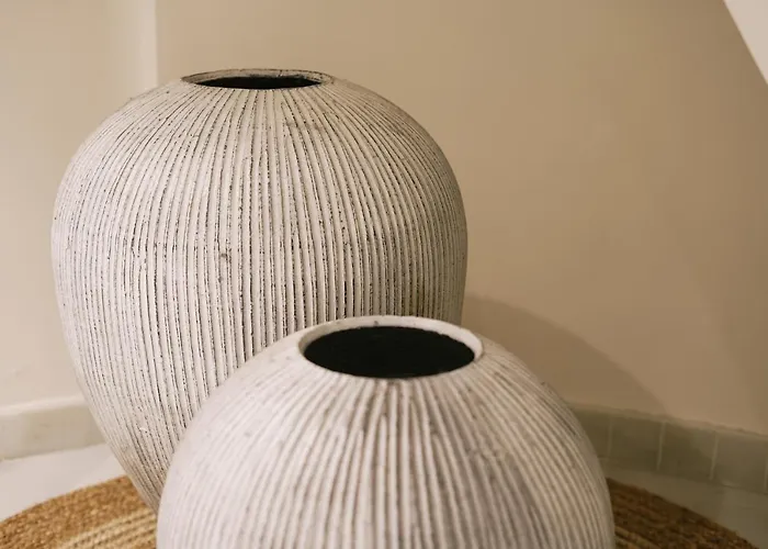 Debambú Atarazanas Apartahotel Málaga