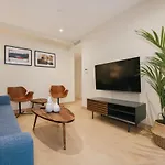 Debambu Atarazanas 4* Málaga